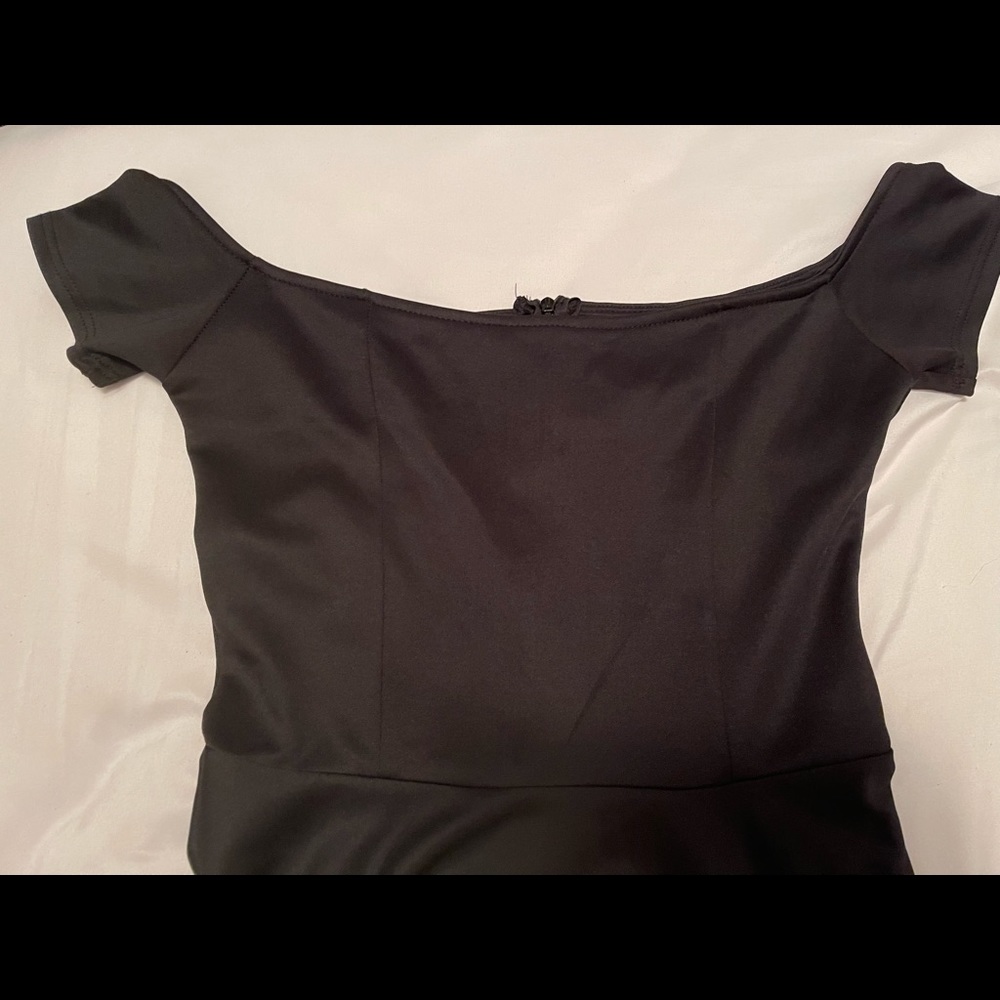 Black simple floppy dress !